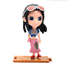 mini figurine One Piece Robbin