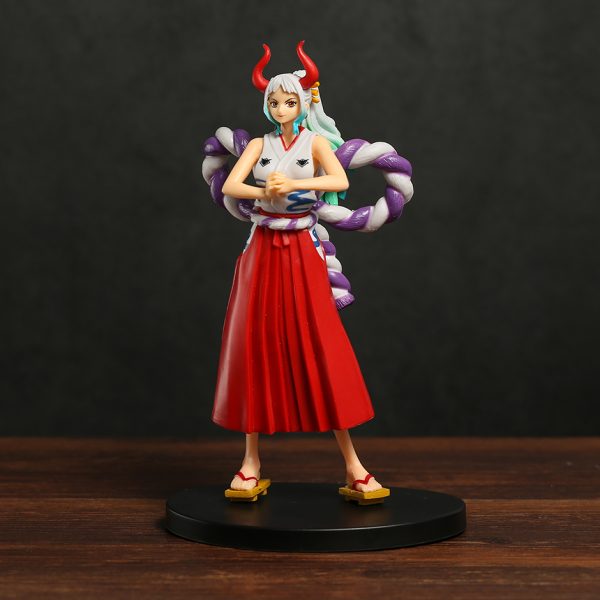 Figurine One Piece Lady Yamato